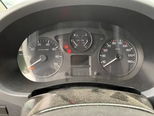 Kilometerteller KM-8240794