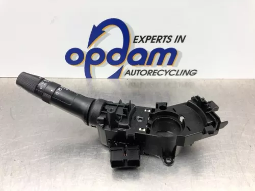 Richtingaanwijzer Schakelaar-8118144