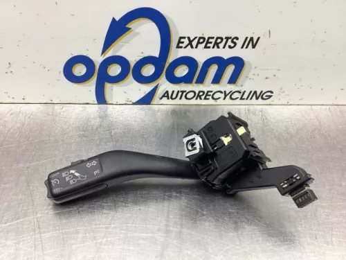 Richtingaanwijzer Schakelaar-8106373