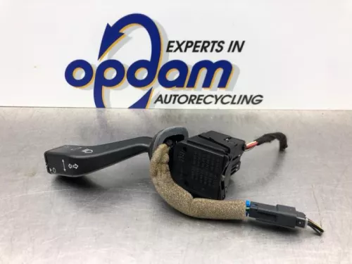 Richtingaanwijzer Schakelaar-8214377