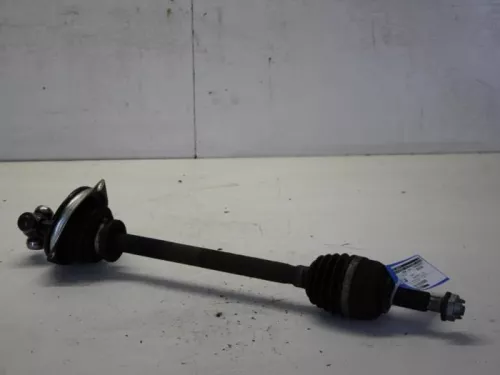 Aandrijfas links-voor Renault 8200482429 jb1525