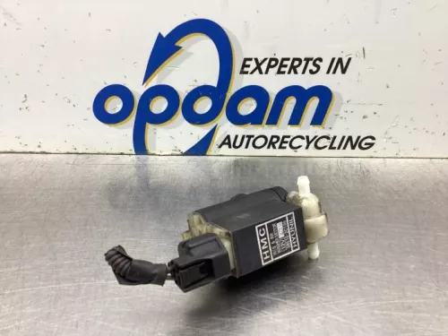 Ruitensproeierpomp voor-8151279