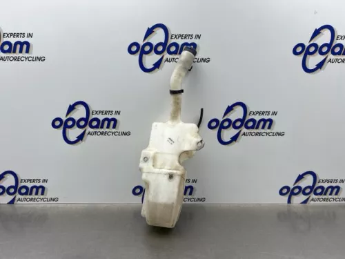 Ruitensproeiertank voor-8311028