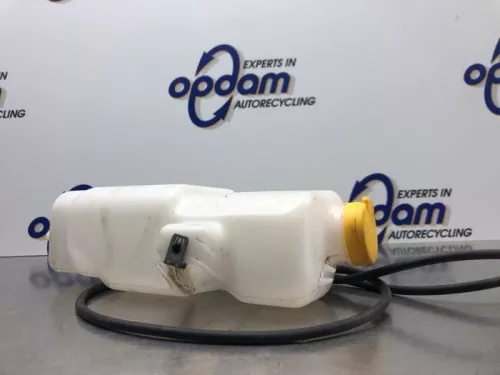 Ruitensproeiertank voor-8029062