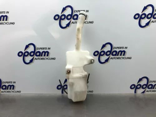 Ruitensproeiertank voor-8167535