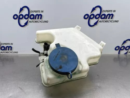 Ruitensproeiertank voor-8238113