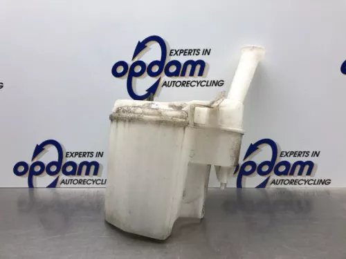 Ruitensproeiertank voor-8173674