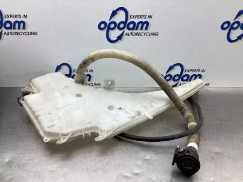 Ruitensproeiertank voor-7931688