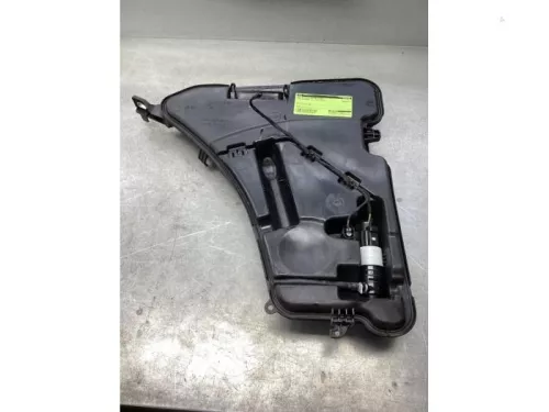 Ruitensproeiertank voor-7474316