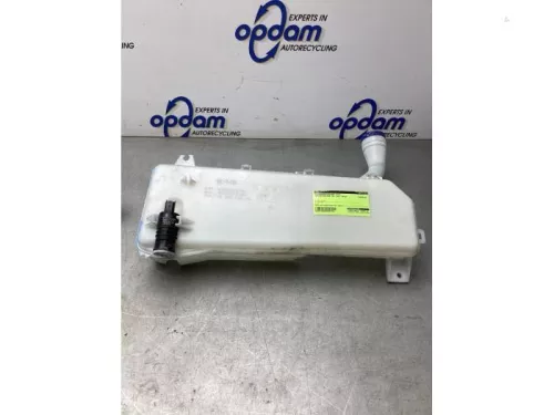 Ruitensproeiertank voor-8103469