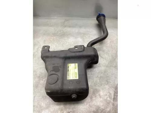 Ruitensproeiertank voor-8201329