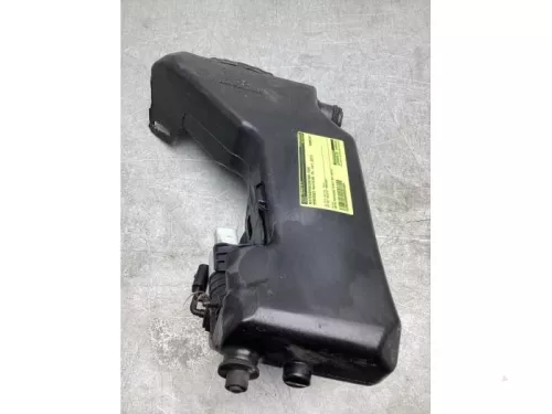 Ruitensproeiertank voor-7587786