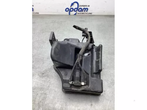 Ruitensproeiertank voor-8259443