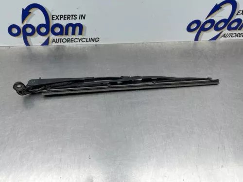 Ruitenwisserarm achter-8296871