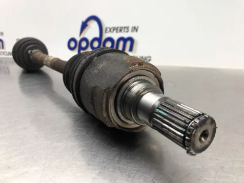 Aandrijfas links-voor Kia 495001y010