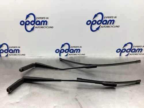 Ruitenwisserarm voor-7994009