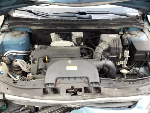 Ruitenwisserarm voor-8131101