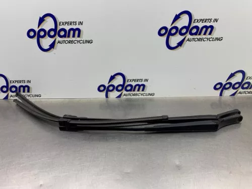 Ruitenwisserarm voor-8236942