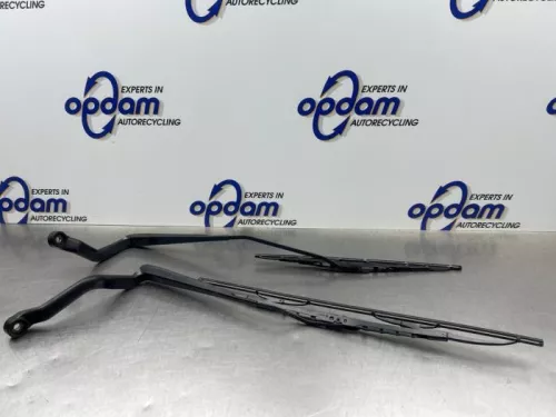 Ruitenwisserarm voor-8285392