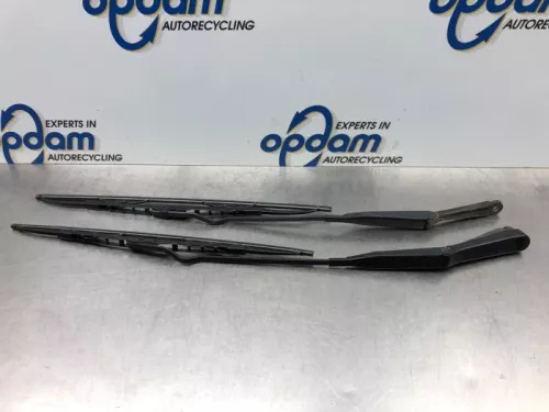 Ruitenwisserarm voor-7856812
