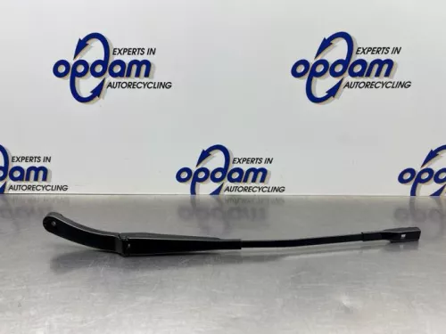 Ruitenwisserarm voor-