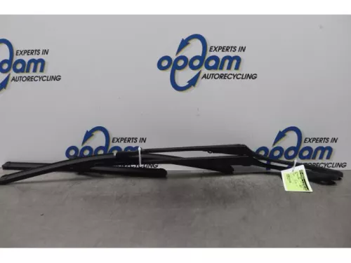 Ruitenwisserarm voor-7716421