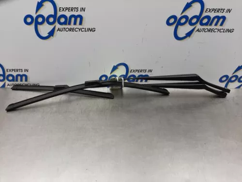 Ruitenwisserarm voor-6747991