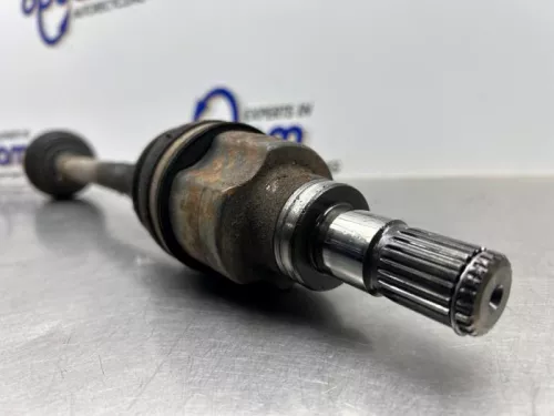 Aandrijfas links-voor Suzuki 44102m68k50