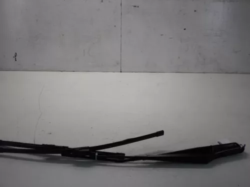 Ruitenwisserarm voor-7879232