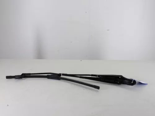 Ruitenwisserarm voor-7889590