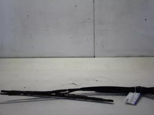 Ruitenwisserarm voor-7880413