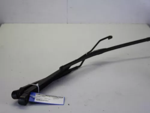 Ruitenwisserarm voor-7883759