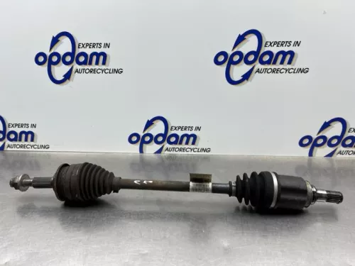 Aandrijfas links-voor Suzuki 4410268l01