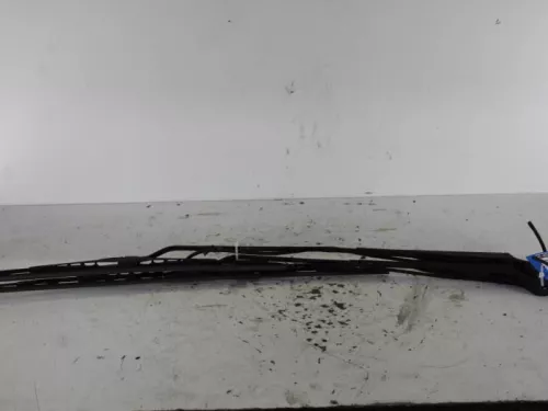 Ruitenwisserarm voor-7886420