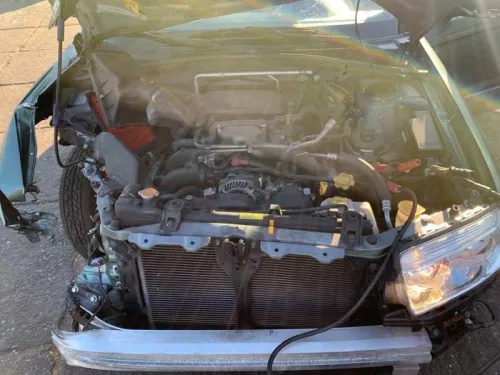 Ruitenwisserarm voor-8312498