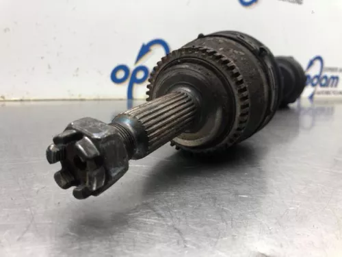 Aandrijfas links-voor Kia 495011h210