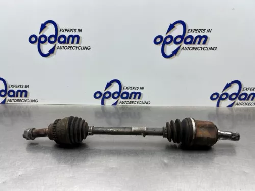 Aandrijfas links-voor Suzuki 13207052