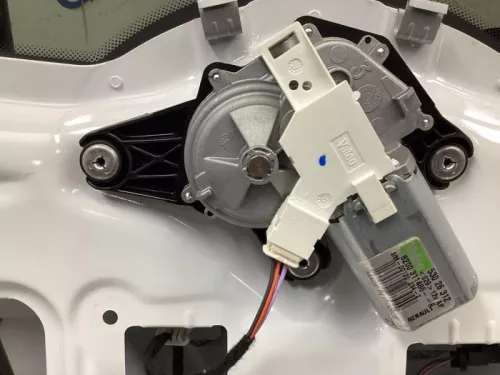 Ruitenwissermotor achter-8146471