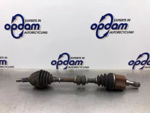 Aandrijfas links-voor Nissan 39101ay100