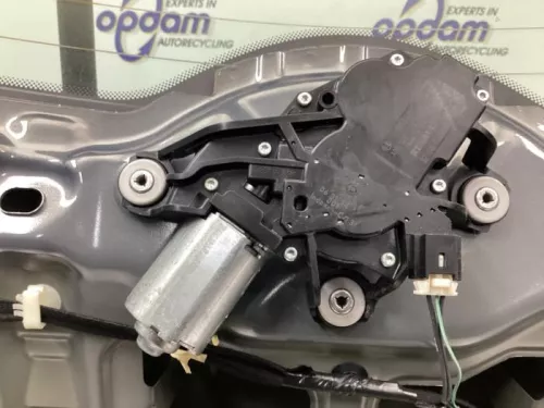 Ruitenwissermotor achter-8184503