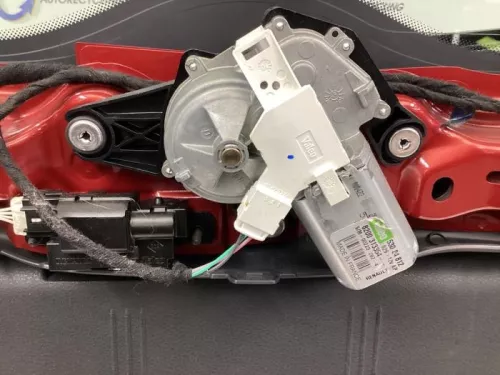 Ruitenwissermotor achter-8188066