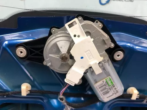 Ruitenwissermotor achter-7874254