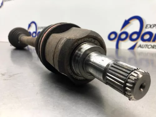 Aandrijfas links-voor Mitsubishi 3815a167