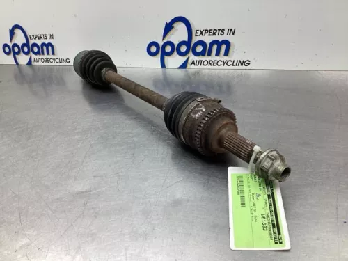 Aandrijfas links-voor Suzuki