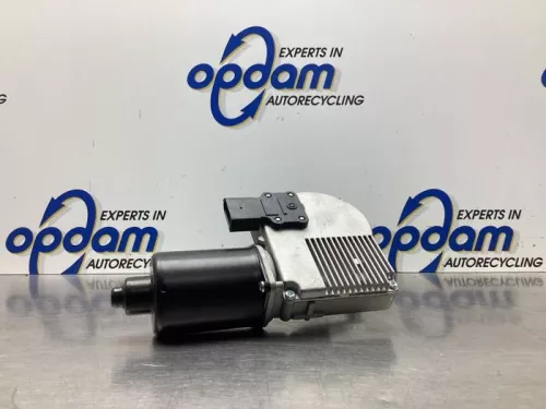 Ruitenwissermotor voor-