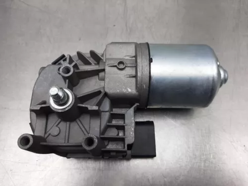 Ruitenwissermotor voor-