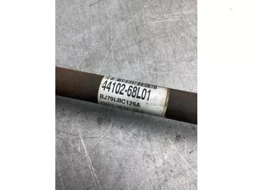 Aandrijfas links-voor Suzuki 4410268l01