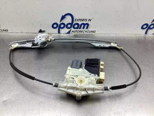 Ruitmechaniek 2Deurs links-voor-8131553