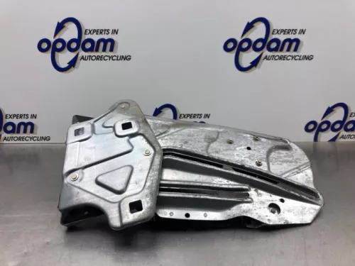 Ruitmechaniek 2Deurs rechts-achter-8203559