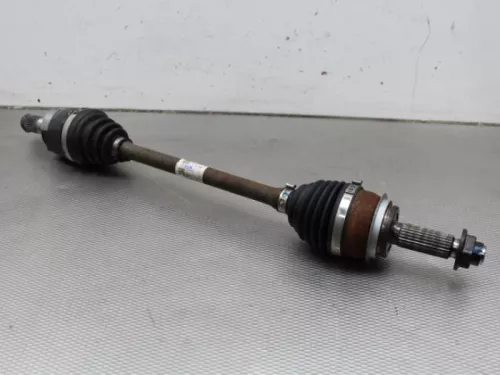 Aandrijfas links-voor Kia a001lrjut381vm